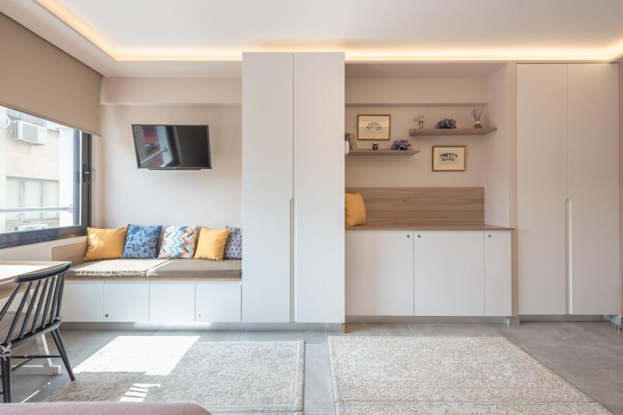 ✰Bright, Renovated, Spacious And Cosy Studio✰ Athens Exterior photo